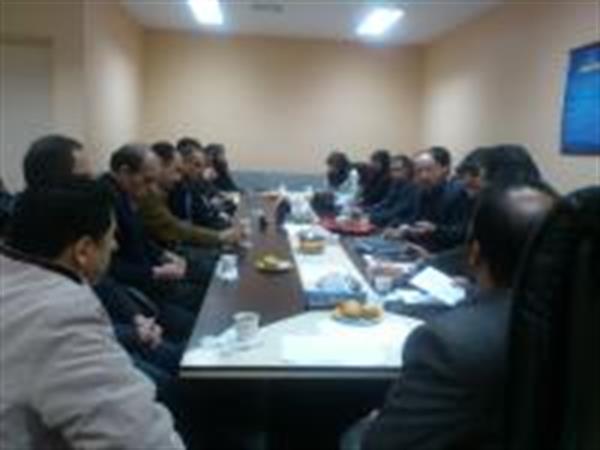 برگزاری جلسه درباره جابجایی درمانگاه امام خمینی
